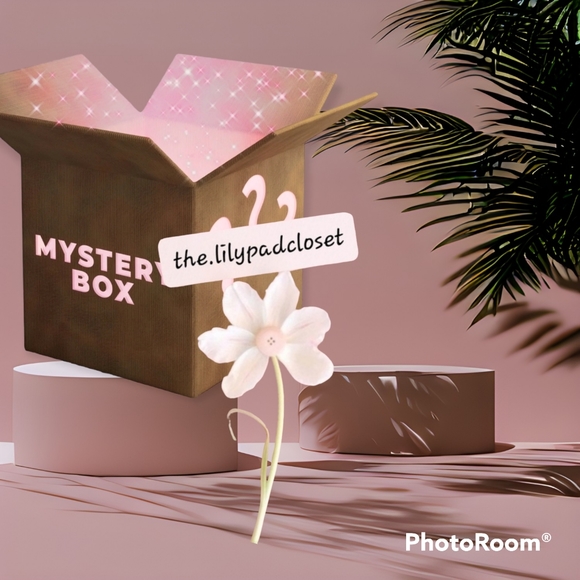 Shoe Mystery Reseller Box 5 Pair!! - Picture 1 of 1